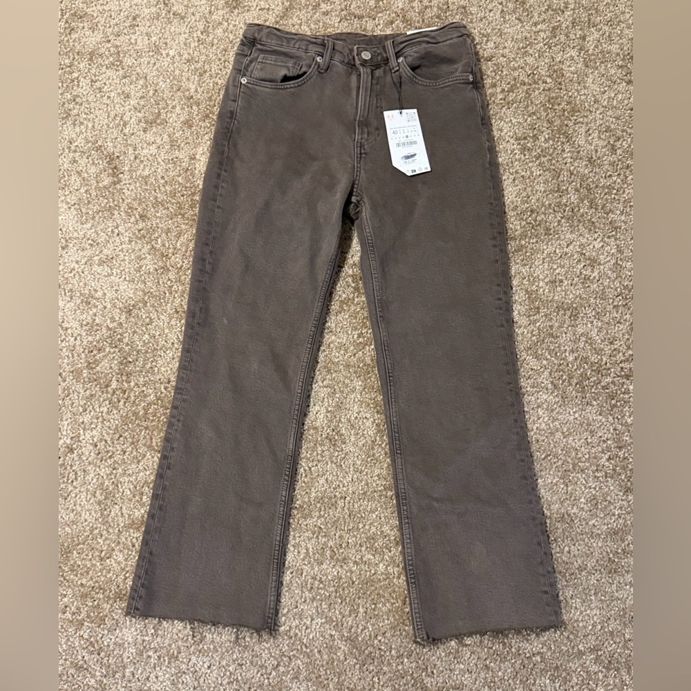 Zara Women's Straight Leg Jeans in Dark Brown